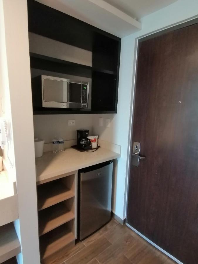 Hotel Nuvo Saltillo Luaran gambar