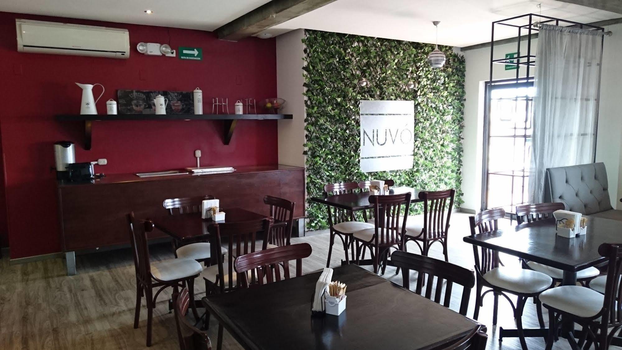 Hotel Nuvo Saltillo Luaran gambar