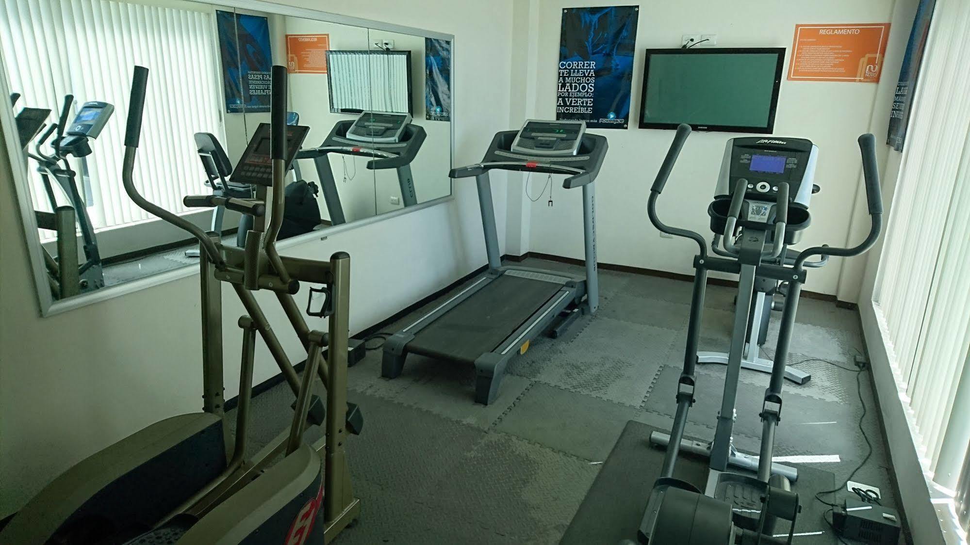Hotel Nuvo Saltillo Luaran gambar